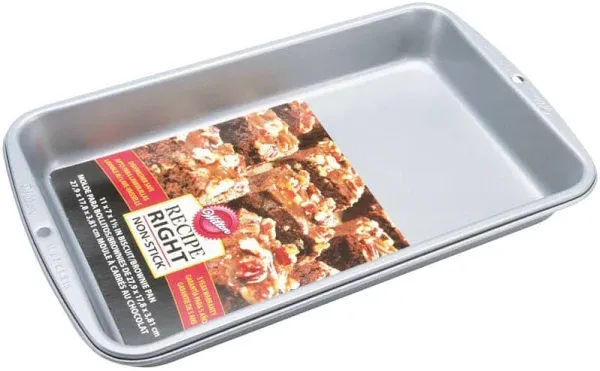 Wilton #2105-960 11x7 Brownie Pan