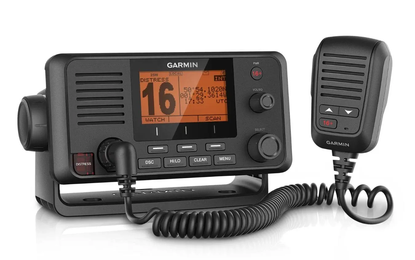 Garmin VHF 215 AIS Marine Radio