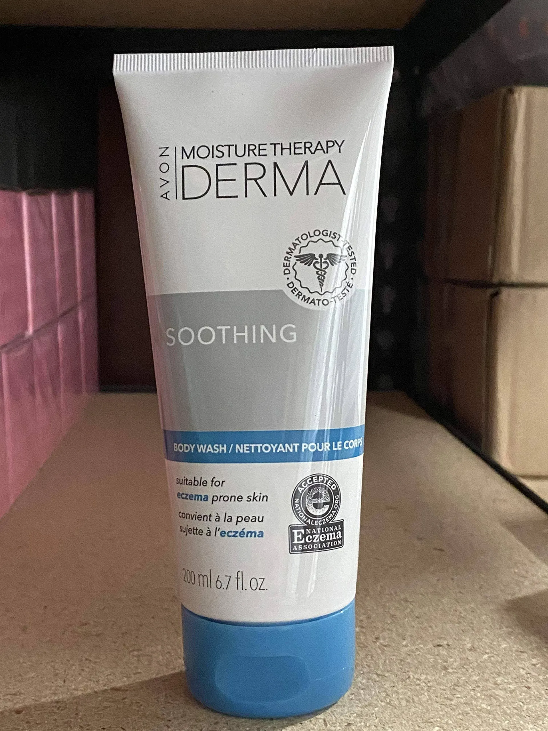 Avon Moisture Therapy Derma Soothing Body Wash