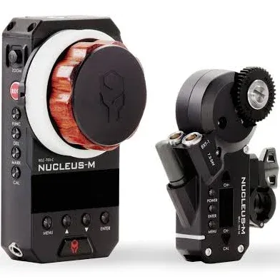 Tilta Nucleus-M: Wireless Lens Control System Movie Camera Focus Kit WLC-T03 Set