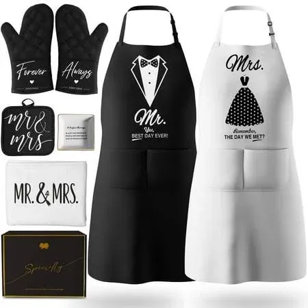 Mr & Mrs Aprons Christmas Gifts Set for Couple - Wedding Anniversary for Couple, Friend, Engagement Gifts for Women, Bridal Shower Gift for Bride with Dish Towel, Oven Mitts & Pot Holder