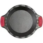 Lodge Cast Iron 9" Pie Pan with Silicone Grip