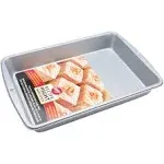 Wilton 9" x 13" Recipe Right Non-Stick Oblong Pan - 191003185 | Blain's Farm & Fleet