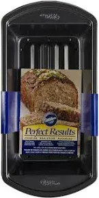 Wilton Perfect Results Meatloaf Pan