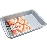 Wilton Recipe Right Non-Stick Oblong Cake Pan