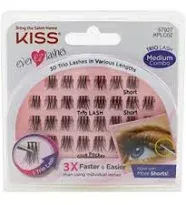 KISS Looks So Natural Trio Lash Medium Combo Pack, False Eyelashes with Tapered End Technology, 3D Lengths & Angles, Easy Grip Tray with Built-In Glue Pocket, 30 Trio Lashes in Short & Medium Lengths