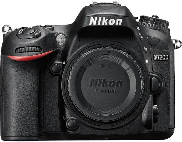 Nikon D7200 DSLR Camera