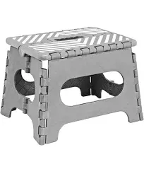 Simplify 0.75&#039; Plastic Step Stool (23650-GRAY) 23650-GREY