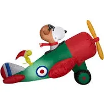 Gemmy Airblown Inflatable Snoopy in Airplane Scene