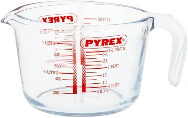 Pyrex Glass Measuring Jug