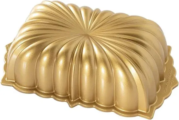 Nordic Ware Classic Fluted Loaf Pan, 6 Cup, Gold