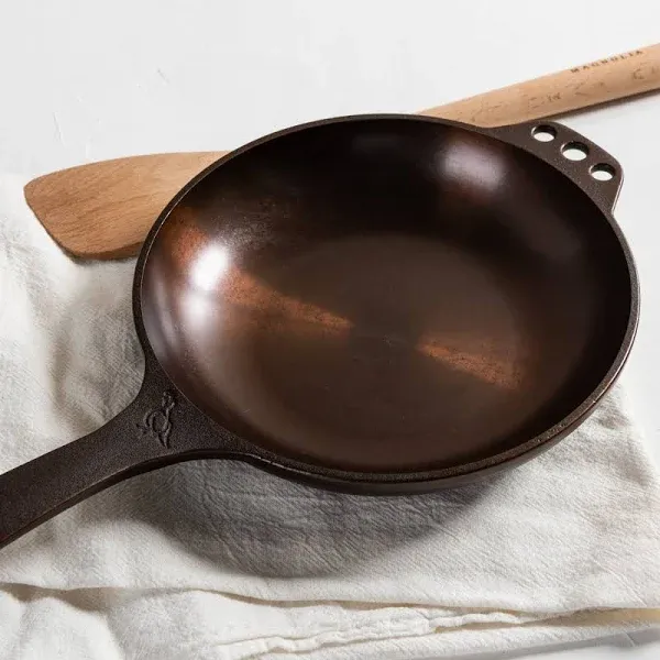 Smithey Cast Iron Chef Skillet No. 8