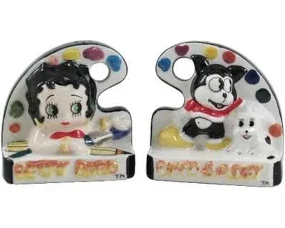 Betty Boop Ceramic Salt and Pepper Shakers