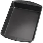 Wilton Perfect Results Rectangle Cake Pan, Grey