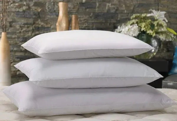 Marriott Down Alternative Eco Pillow Eco-Friendly Pillow with 100% Recycled Fill