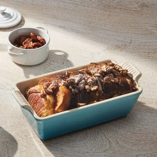 Le Creuset Heritage 1.5 qt. Caribbean Loaf Pan