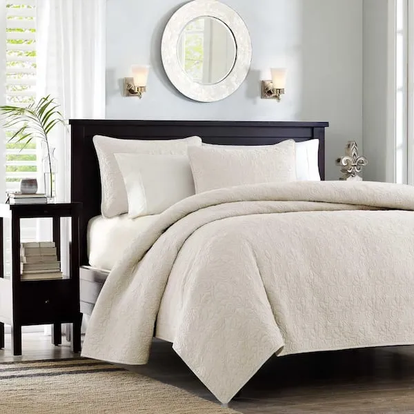 Madison Park Quebec Reversible Coverlet Set