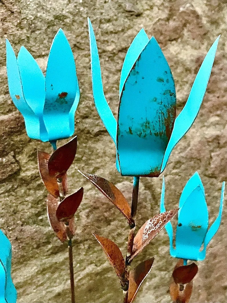 Ocotillo azul. Garden stake. Yard art.