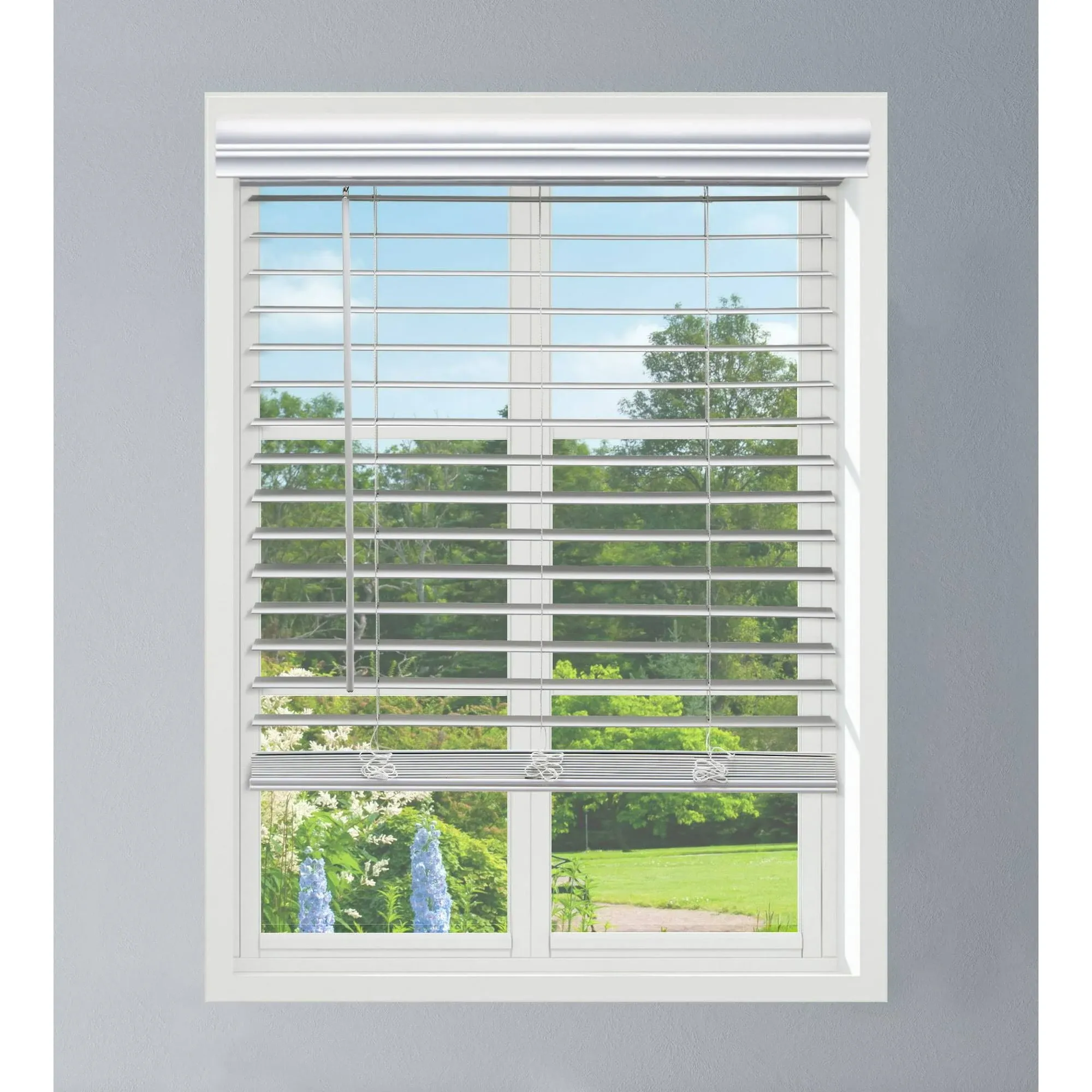 Linen Avenue Cordless Faux Wood Blind, Outside Mount - Venetian Blinds - by Linen Avenue | Houzz