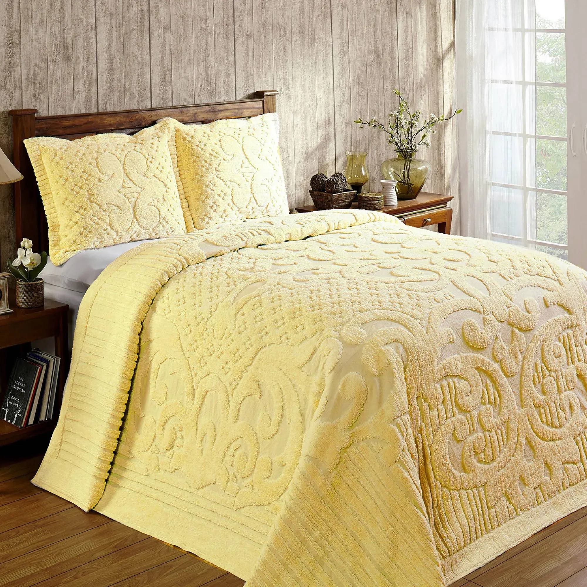 Ashton Collection Twin Bedspread in Sage