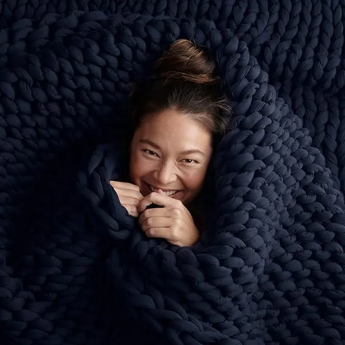 Bearaby Napper Organic Hand-Knit Weighted Blanket for Adults - Chunky Knit Blanket - Sustainable, Breathable - Machine Washable for Easy Maintenance (Midnight Blue, 15 lbs)