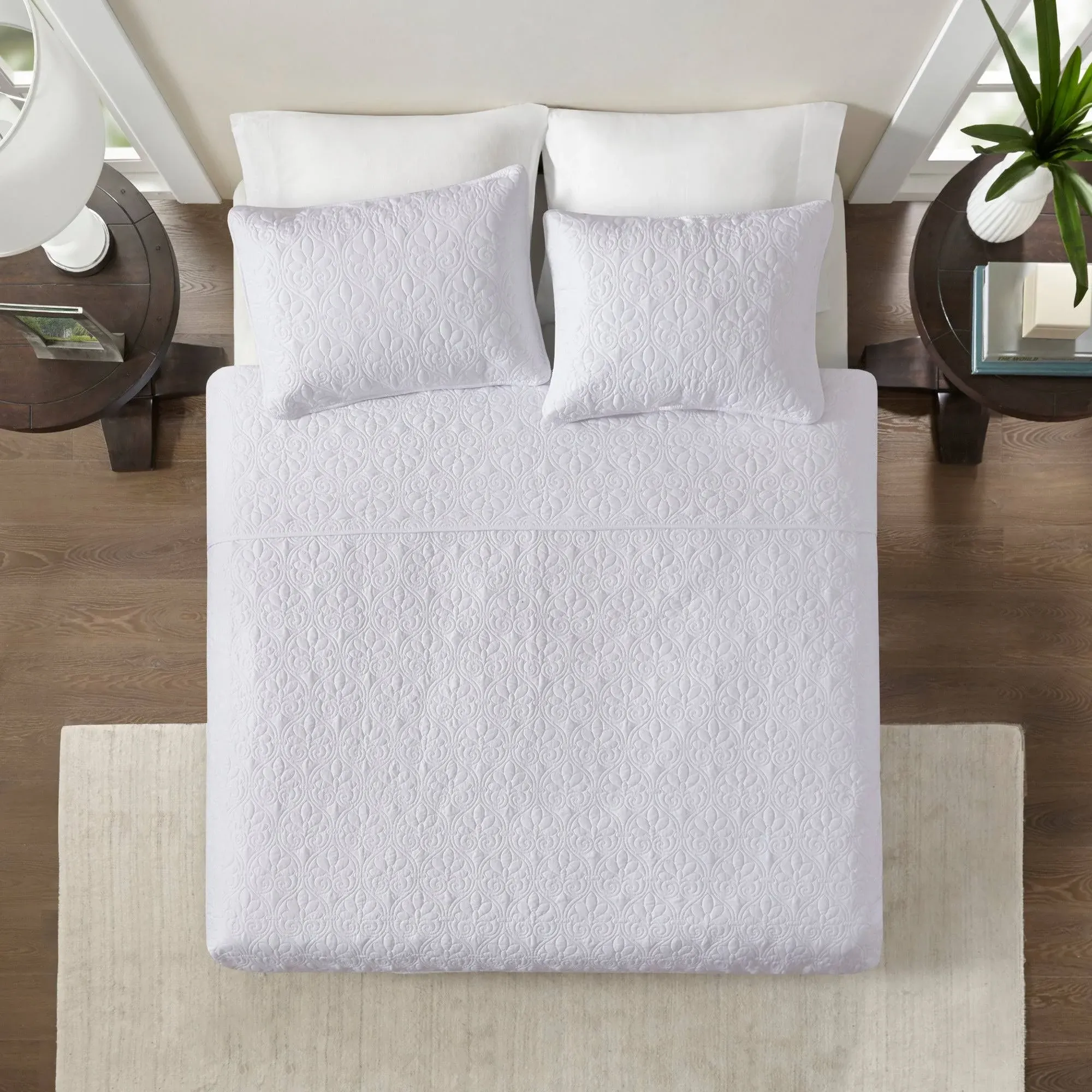 Madison Park Mansfield Quilted Coverlet Set, White