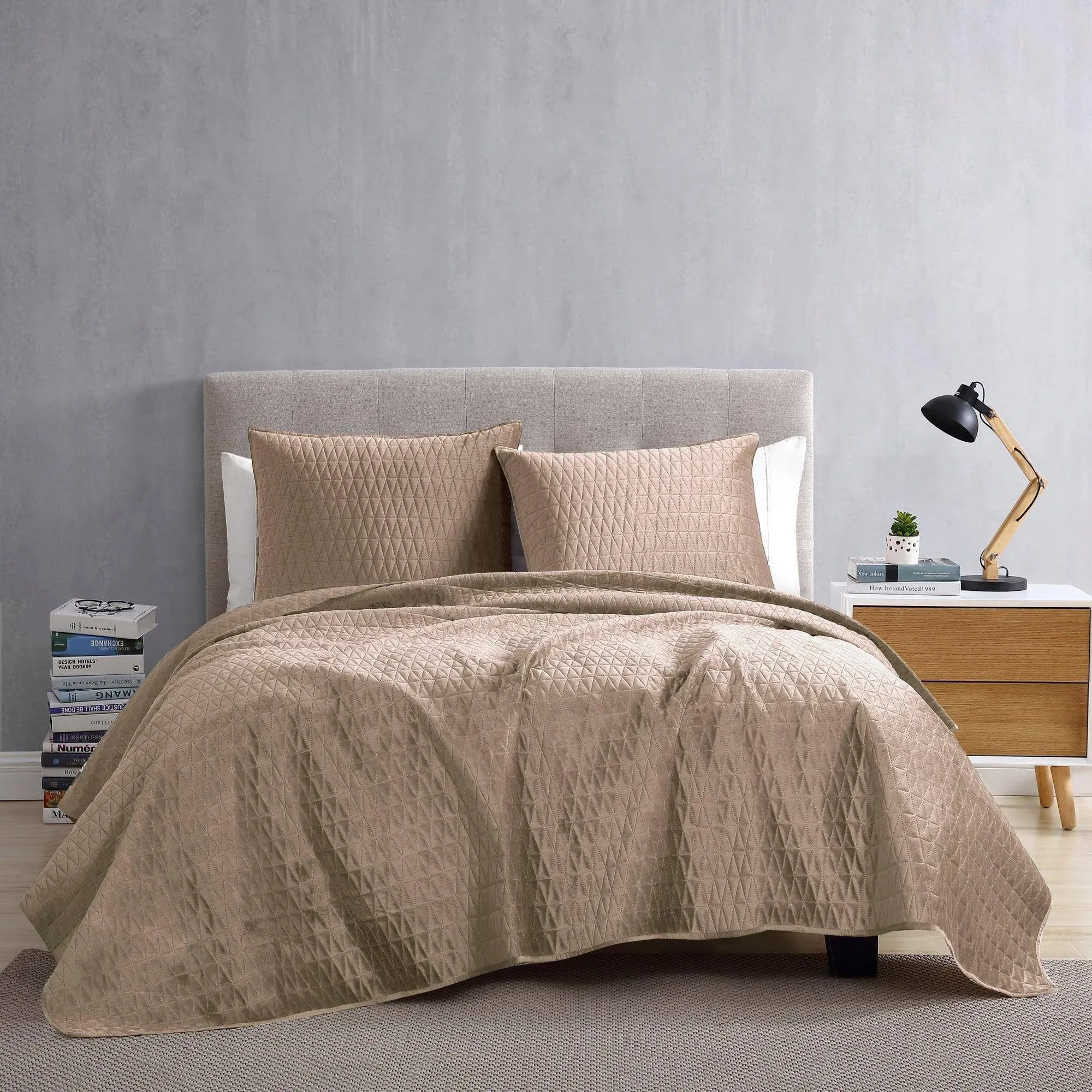 Brielle Home Gibson Velvet Quilt Set - Taupe - King