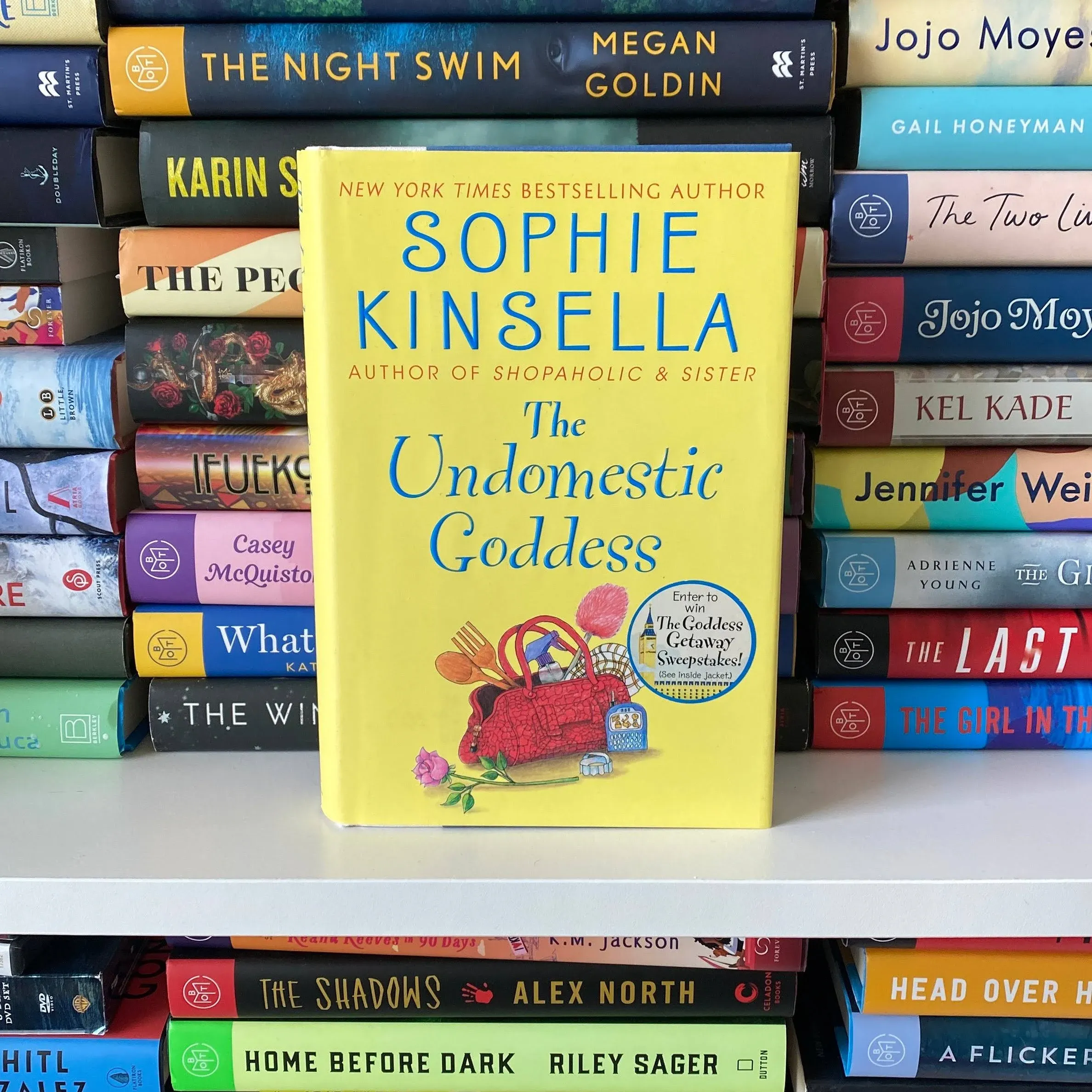 The\xa0Undomestic Goddess :\u205fA Novel by Sophie Kinsella