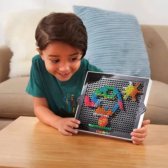 Lite Brite Ultimate Classic Retro Magic Screen Toy